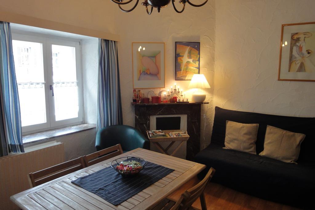 Le Studio De Christine Apartment Durbuy Bagian luar foto